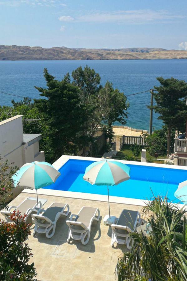Beachfront Apartments Anita With Pool Карлобаг Экстерьер фото